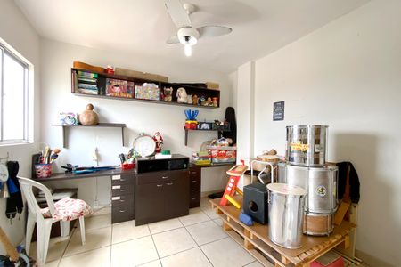 Sala de Estar de apartamento à venda com 3 quartos, 121m² em Sagrada Família, Belo Horizonte