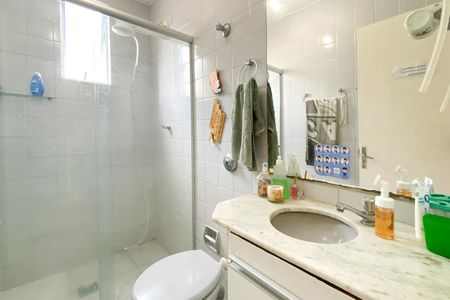 Apartamento à venda com 121m², 3 quartos e 2 vagasBanheiro