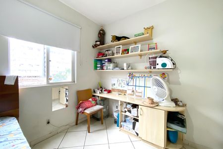 Apartamento à venda com 121m², 3 quartos e 2 vagasQuarto 3