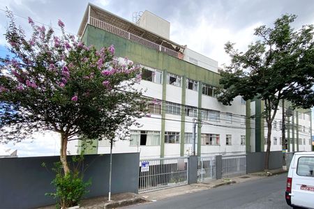 Apartamento à venda com 121m², 3 quartos e 2 vagasFachada