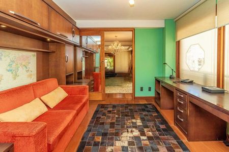 Sala  de apartamento para alugar com 4 quartos, 385m² em Moinhos de Vento, Porto Alegre
