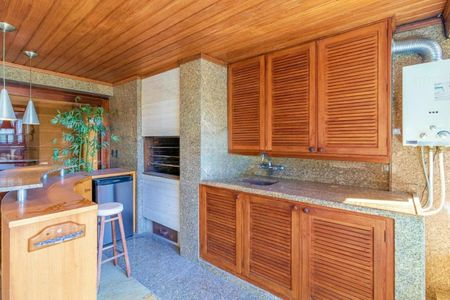 Apartamento para alugar com 385m², 4 quartos e 3 vagasVaranda 