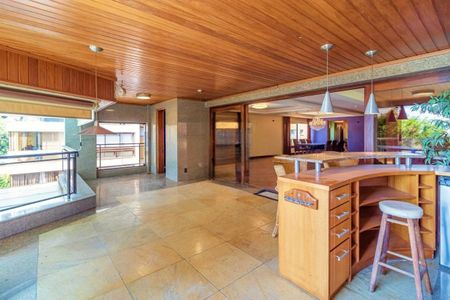 Apartamento para alugar com 385m², 4 quartos e 3 vagasVaranda 