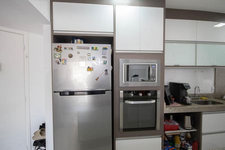Apartamento à venda com 67m², 3 quartos e sem vaga Apartamento à venda com 67m², 3 quartos e sem vagaCozinha e Área de Serviço