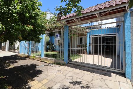 Casa à venda com 129m², 2 quartos e 3 vagasFachada