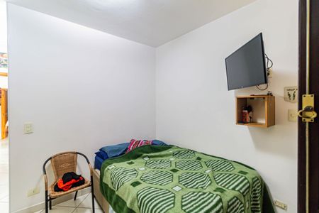 Casa à venda com 131m², 3 quartos e 2 vagasQuarto 01