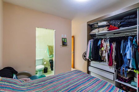 Casa à venda com 131m², 3 quartos e 2 vagasSuite