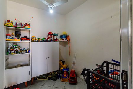 Casa à venda com 131m², 3 quartos e 2 vagasEdicula