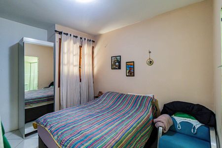 Casa à venda com 131m², 3 quartos e 2 vagasSuite