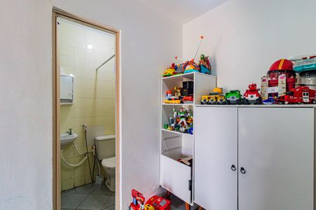 Casa à venda com 131m², 3 quartos e 2 vagasEdicula