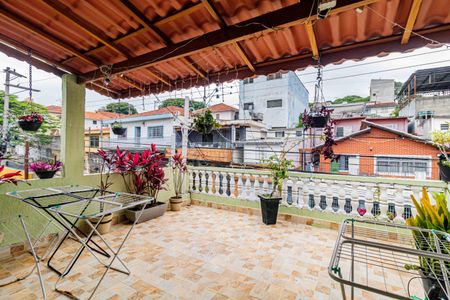 Casa à venda com 131m², 3 quartos e 2 vagasVaranda