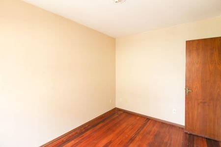 Quarto 1 de apartamento para alugar com 2 quartos, 80m² em Marechal Rondon, Canoas