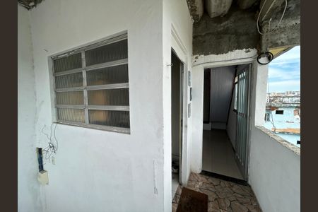 Casa para alugar com 25m², 1 quarto e sem vagaVaranda
