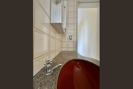 Apartamento à venda com 39m², 1 quarto e 1 vaga Apartamento à venda com 39m², 1 quarto e 1 vagaBanheiro