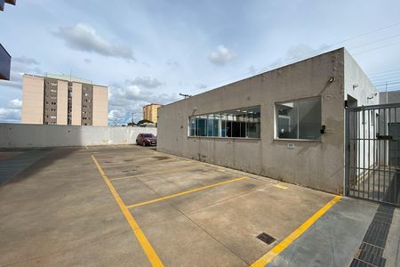 Garagem de apartamento para alugar com 2 quartos, 50m² em Qn 404, Brasília