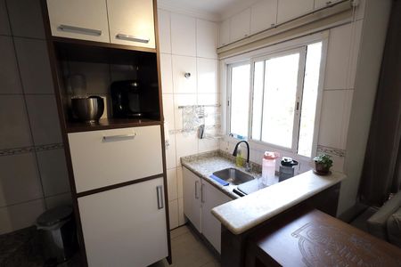 Apartamento à venda com 144m², 3 quartos e 2 vagasCozinha