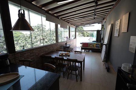 Apartamento à venda com 144m², 3 quartos e 2 vagasCobertura
