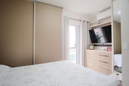 Casa à venda com 130m², 3 quartos e 2 vagasSuíte