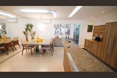 Apartamento para alugar com 144m², 3 quartos e 2 vagasSala