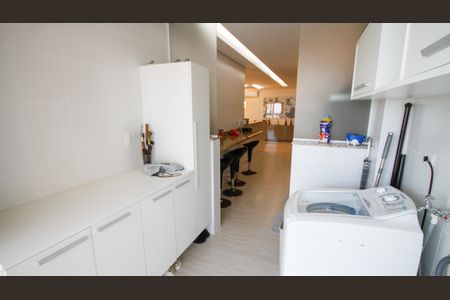 Apartamento para alugar com 144m², 3 quartos e 2 vagasÁrea de Serviço