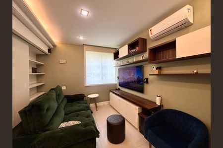 Apartamento à venda com 96m², 2 quartos e 1 vaga Apartamento à venda com 96m², 2 quartos e 1 vagaSala 2