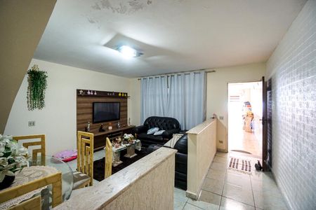 Casa à venda com 150m², 3 quartos e 2 vagas Casa à venda com 150m², 3 quartos e 2 vagasSala de estar