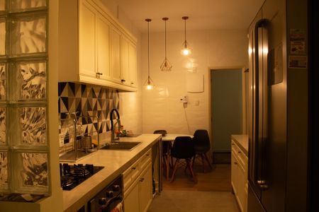 Apartamento à venda com 194m², 3 quartos e sem vagaCozinha