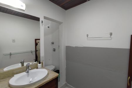 Apartamento à venda com 194m², 3 quartos e sem vagaBanheiro da Suíte