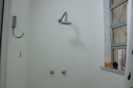 Apartamento à venda com 194m², 3 quartos e sem vagaBanheiro da Suíte