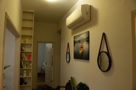 Apartamento à venda com 194m², 3 quartos e sem vagaCorredor