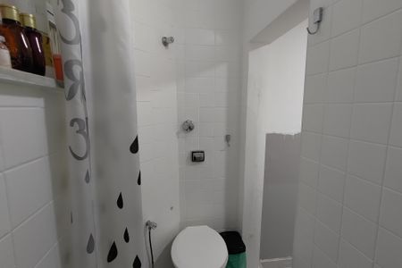 Apartamento à venda com 194m², 3 quartos e sem vagaBanheiro da Suíte