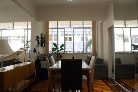 Apartamento à venda com 194m², 3 quartos e sem vagaSala