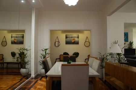 Apartamento à venda com 194m², 3 quartos e sem vagaSala