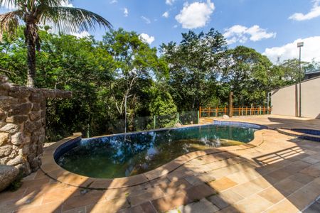 Casa de condomínio para alugar com 680m², 5 quartos e 8 vagasPiscina