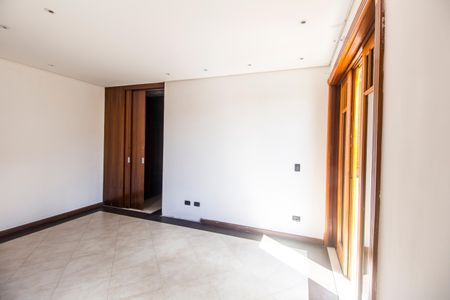 Casa de condomínio para alugar com 680m², 5 quartos e 8 vagasSuíte 2