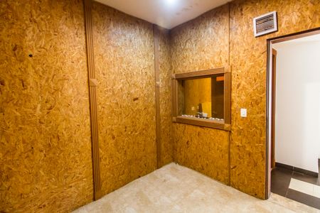 Casa de condomínio para alugar com 680m², 5 quartos e 8 vagasSala