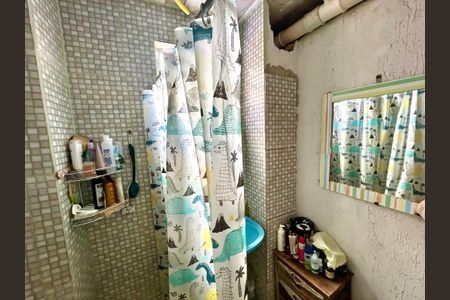 Banheiro de casa à venda com 1 quarto, 50m² em Vila Galvão, Guarulhos