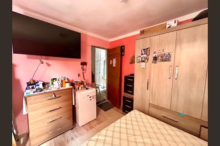 Quarto  de casa à venda com 1 quarto, 50m² em Vila Galvão, Guarulhos