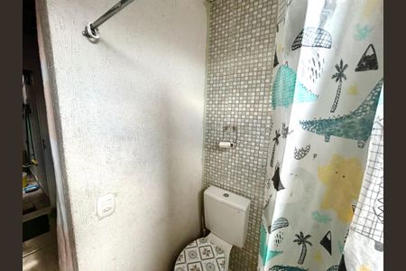 Casa à venda com 50m², 1 quarto e sem vagaBanheiro