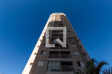 Apartamento à venda com 76m², 3 quartos e 2 vagasFachada