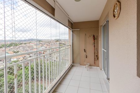 Apartamento à venda com 76m², 3 quartos e 2 vagasVaranda