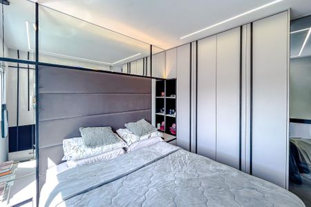 Apartamento à venda com 80m², 3 quartos e 2 vagasSuíte