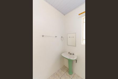 Casa para alugar com 70m², 2 quartos e 1 vaga Casa para alugar com 70m², 2 quartos e 1 vagaBanheiro