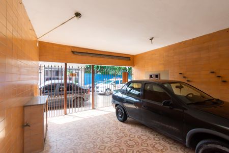 Casa para alugar com 70m², 2 quartos e 1 vaga Casa para alugar com 70m², 2 quartos e 1 vagaGaragem