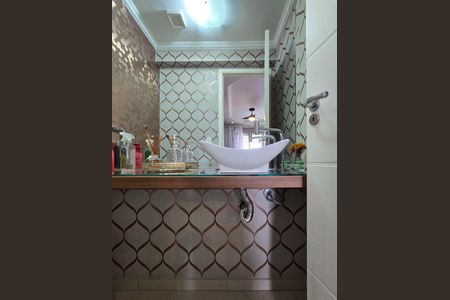 Apartamento à venda com 104m², 2 quartos e 2 vagasLavabo