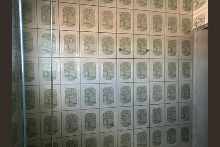 Banheiro de casa para alugar com 1 quarto, 38m² em Vila Boacava, São Paulo