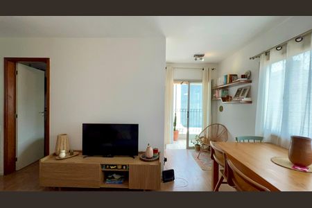 Apartamento à venda com 42m², 1 quarto e 1 vaga Apartamento à venda com 42m², 1 quarto e 1 vagaSala