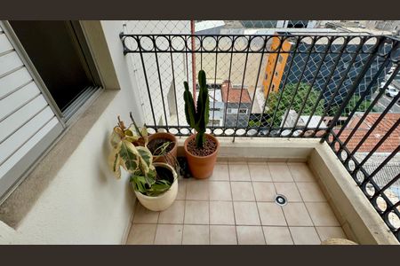 Apartamento à venda com 42m², 1 quarto e 1 vaga Apartamento à venda com 42m², 1 quarto e 1 vagaVaranda