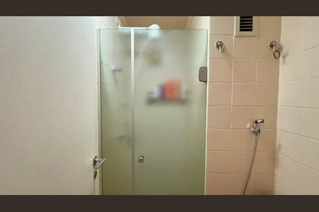 Apartamento à venda com 42m², 1 quarto e 1 vaga Apartamento à venda com 42m², 1 quarto e 1 vagaBanheiro