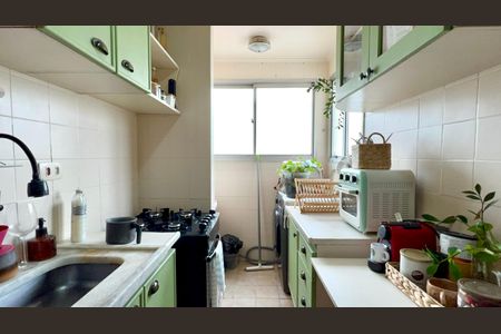 Apartamento à venda com 42m², 1 quarto e 1 vaga Apartamento à venda com 42m², 1 quarto e 1 vagaCozinha